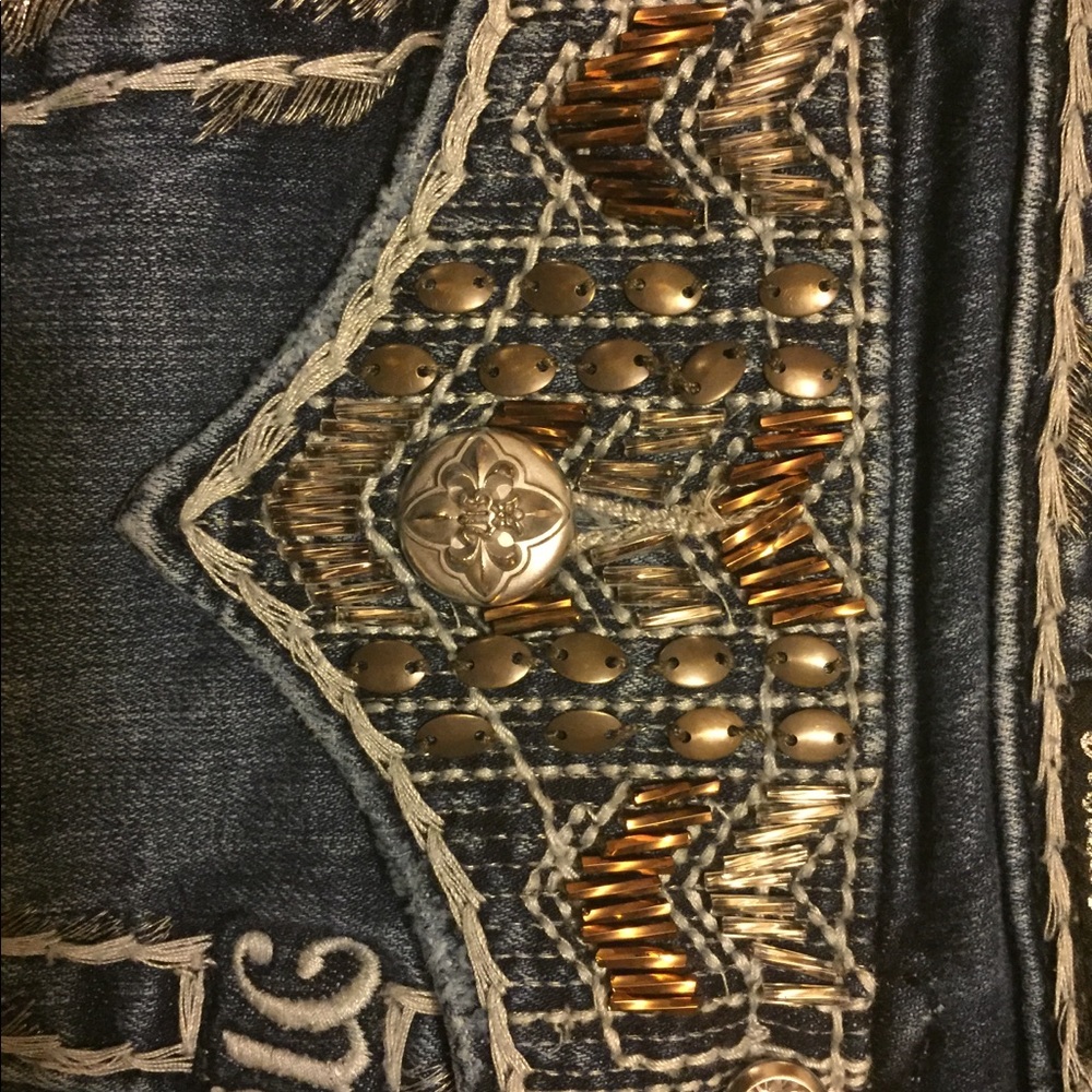 Jeans - Picture 3 of 5